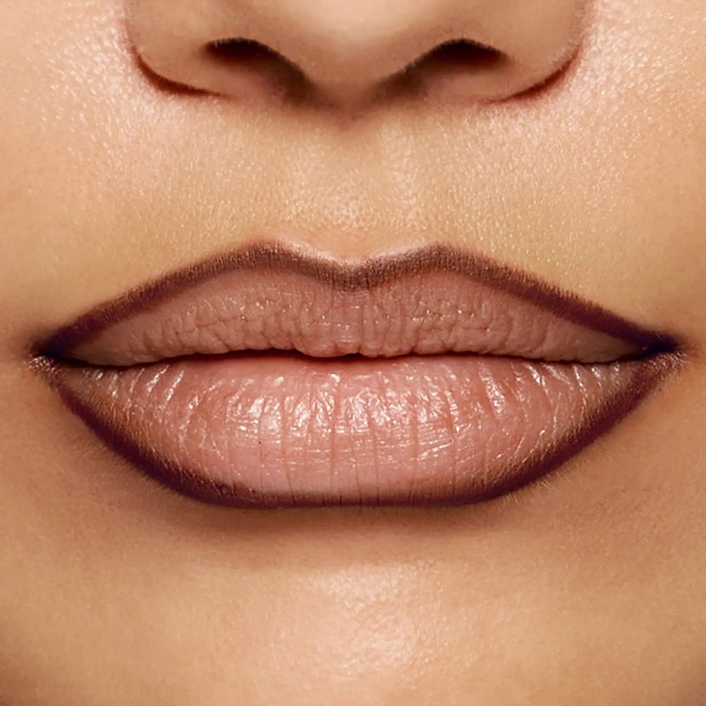 Easy Glide Lip Liner — Creamy, Blendable Color with Smooth Application-WH